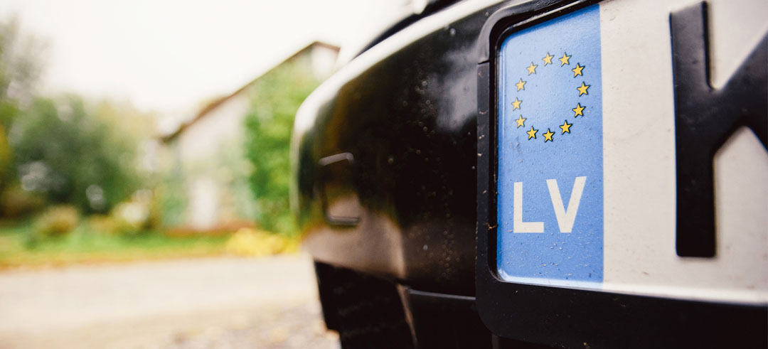 Matrícula de un coche extranjero para España pero dentro de europea
